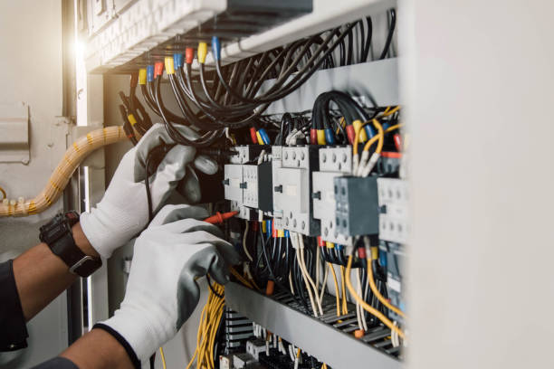 Best Local Electrician Companies  in Watertown, SD